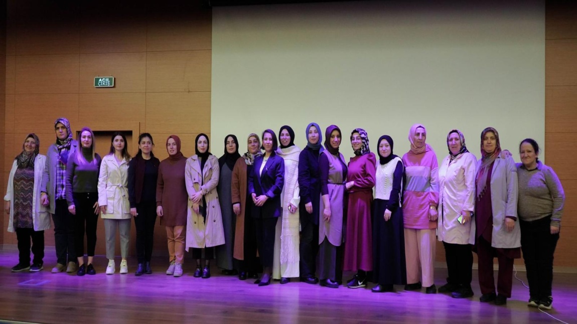Mimar Sinan Anadolu İmam Hatip Lisesi Olarak 8 Mart Dünya Kadınlar Günü’nü Kutladık!